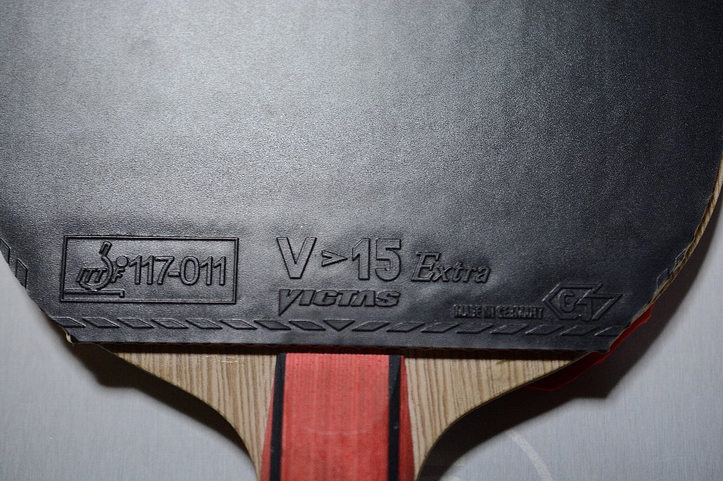 VICTAS V15 エキストラ　2.0 黒